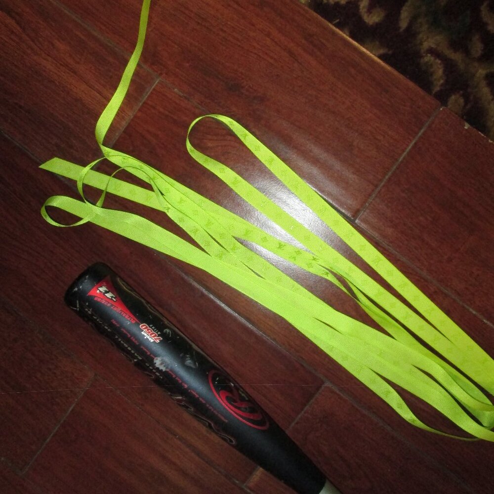 Louis Vuitton Bright Lime Green Very Long Ribbon w/logo Brand New Exclusive Lux! - Picture 4 of 8